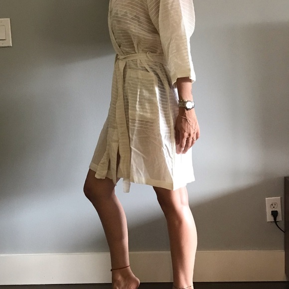 BRAND NEW 🧿Robe - Picture 4 of 7